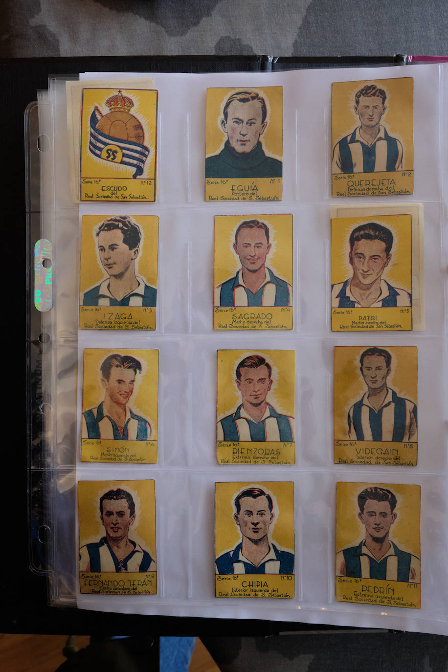 Fotos: 6.000 cromos para revivir la historia de la Real Sociedad