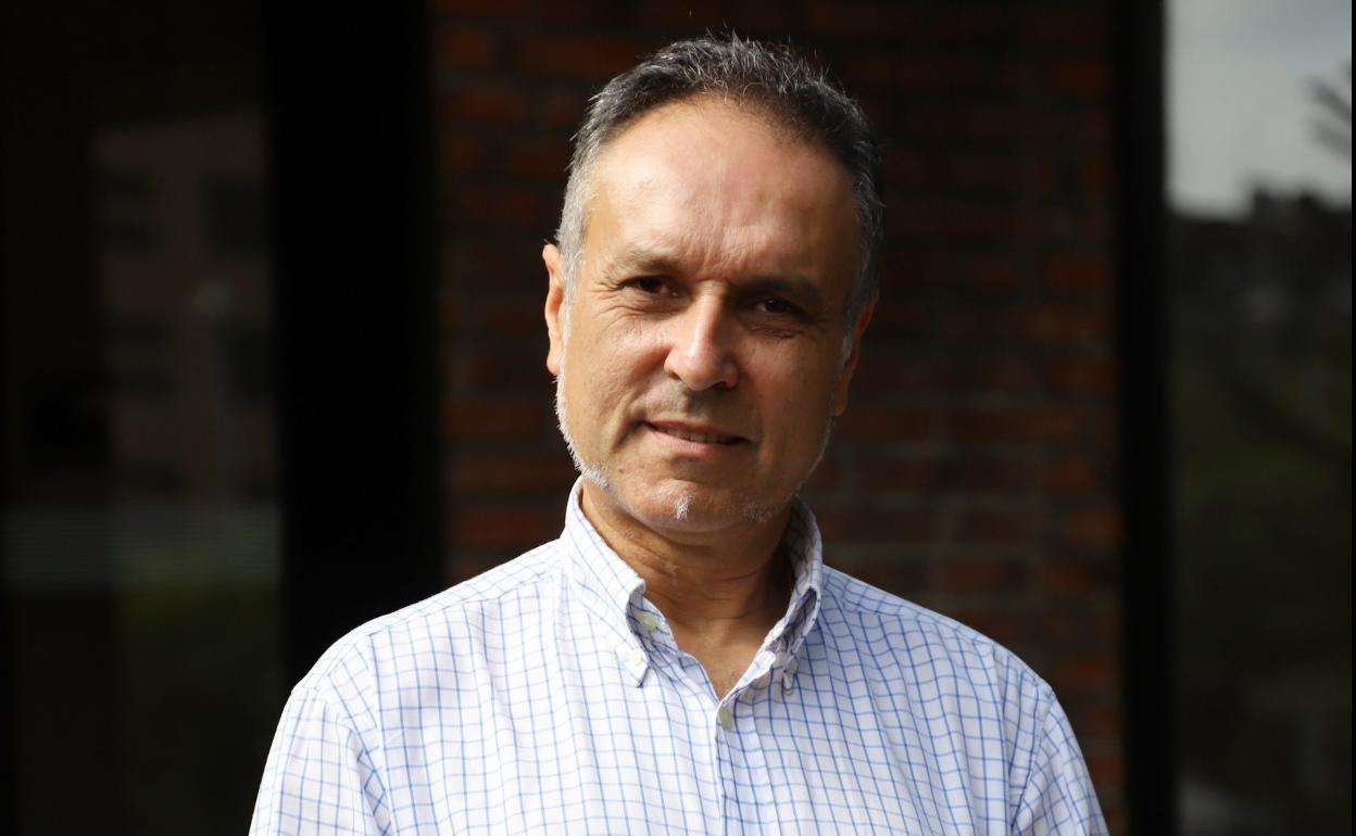 José Luis Paulín: «Es muy probable que acaben cerrándose centros de salud»