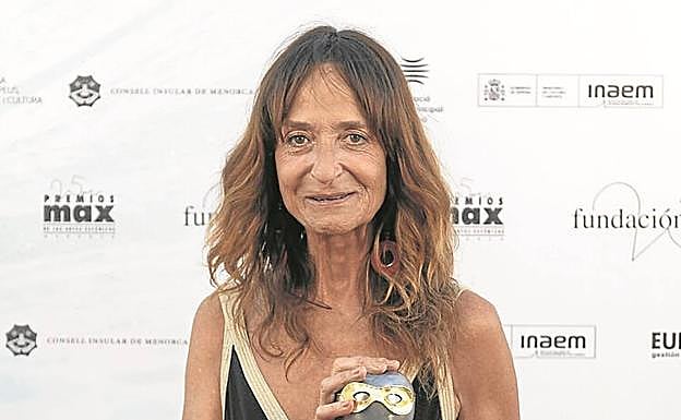 Ana Garay se dedicaba al baile cuando descubrió que tenía «alma de escenógrafa». 