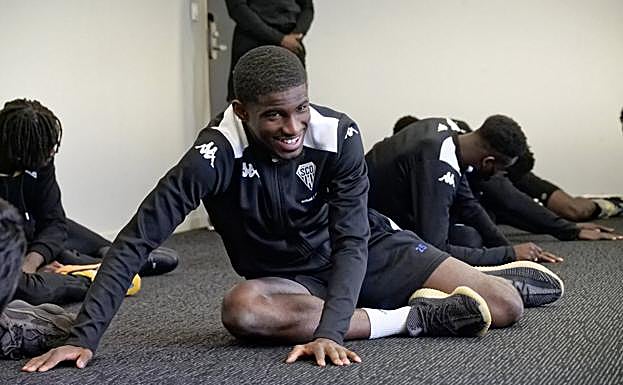 Mohamed-Ali Cho, un atacante de futuro en un equipo proyectado para 2025