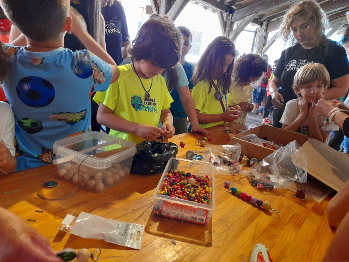 Fotos: La fiesta de las escuelas pequeñas en Errezil