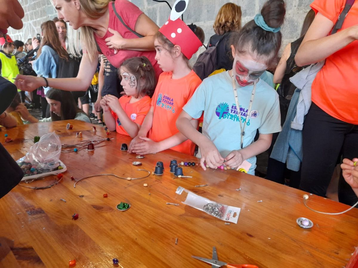 Fotos: La fiesta de las escuelas pequeñas en Errezil