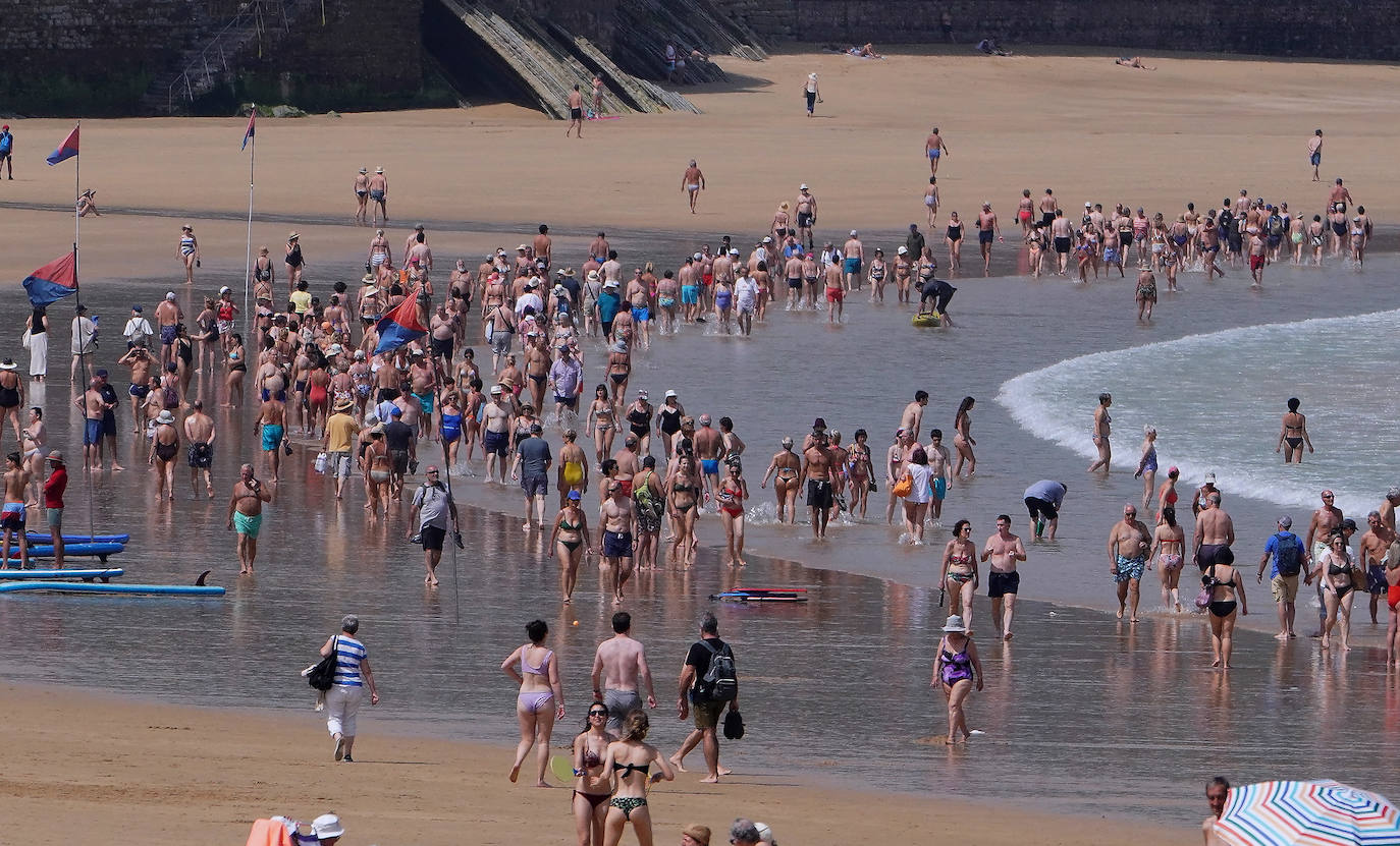 Fotos: Calor desde primera hora de la mañan