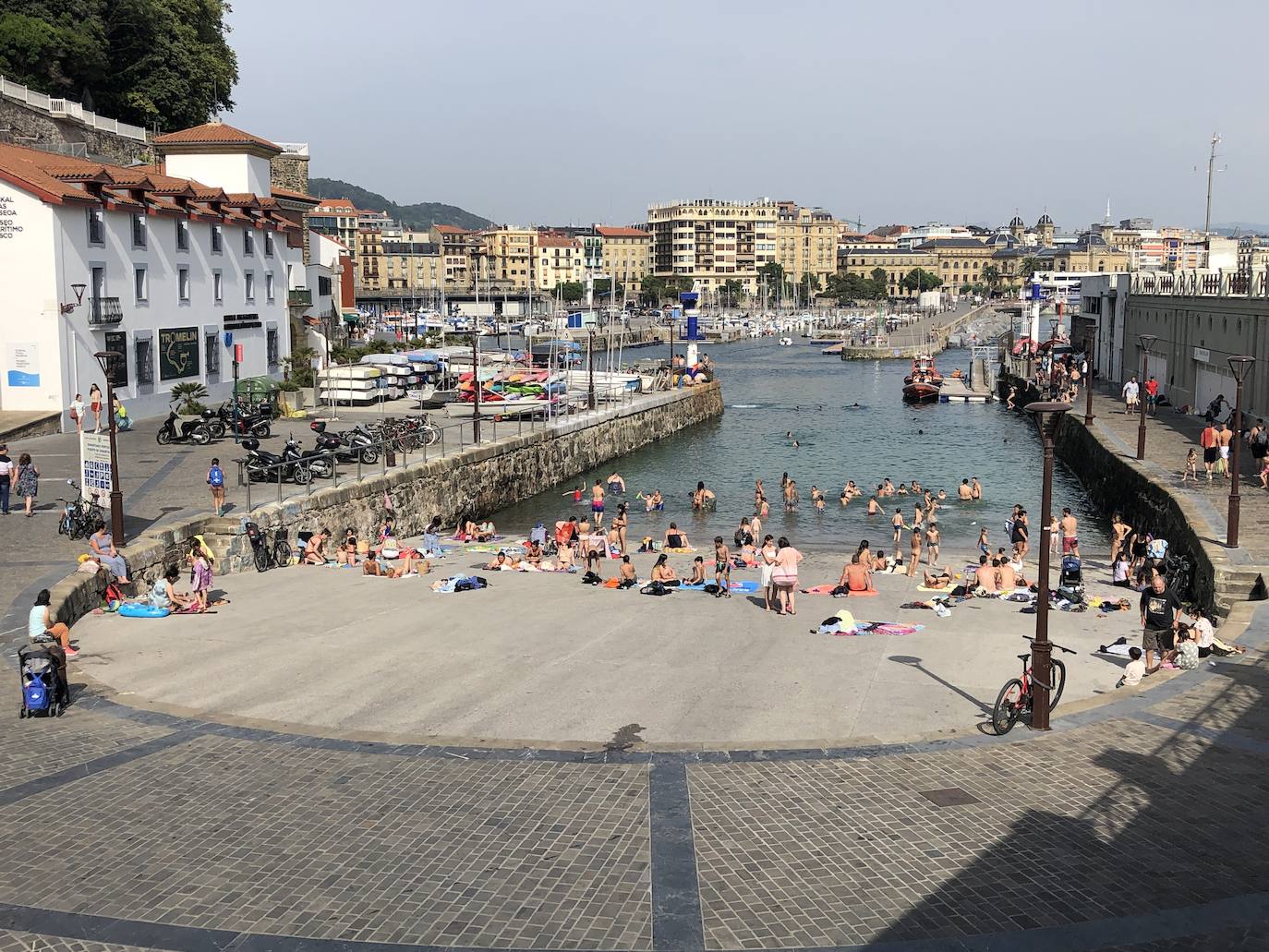 Fotos: Calor desde primera hora de la mañan