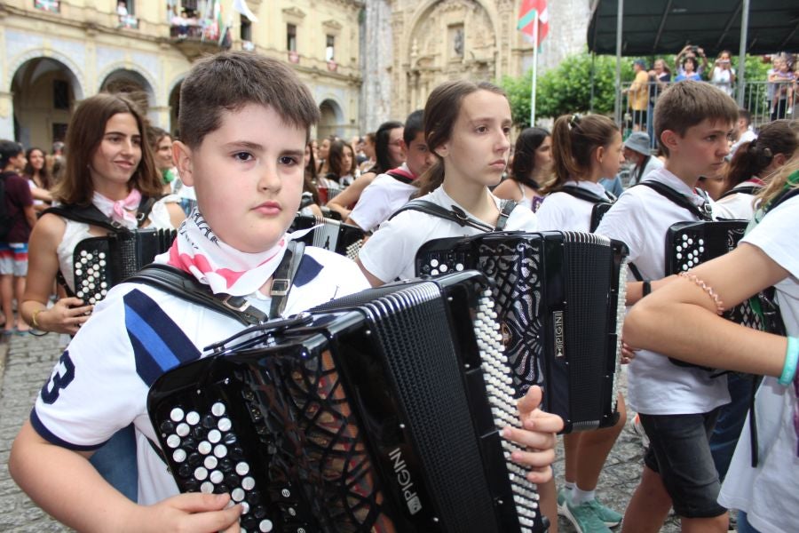 Fotos: Arrancan las fiestas de San Juan en Hernani
