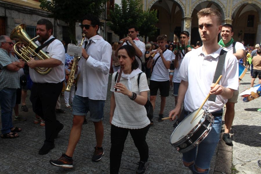 Fotos: Arrancan las fiestas de San Juan en Hernani