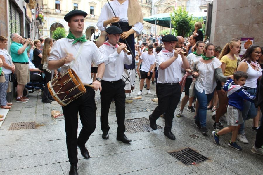 Fotos: Arrancan las fiestas de San Juan en Hernani
