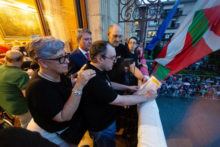 Fotos: Todo a favor en la primera noche de estos sanmarciales
