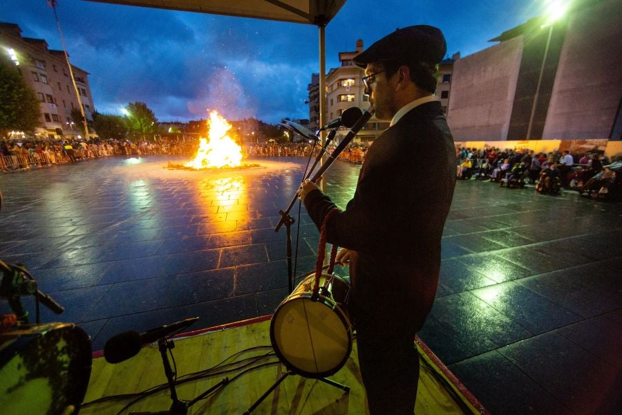 Fotos: Todo a favor en la primera noche de estos sanmarciales