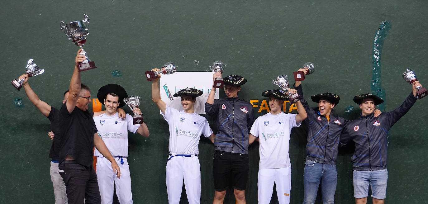 Fotos: Oiartzun pasa por encima de Azpeitia y se lleva el Interpueblos