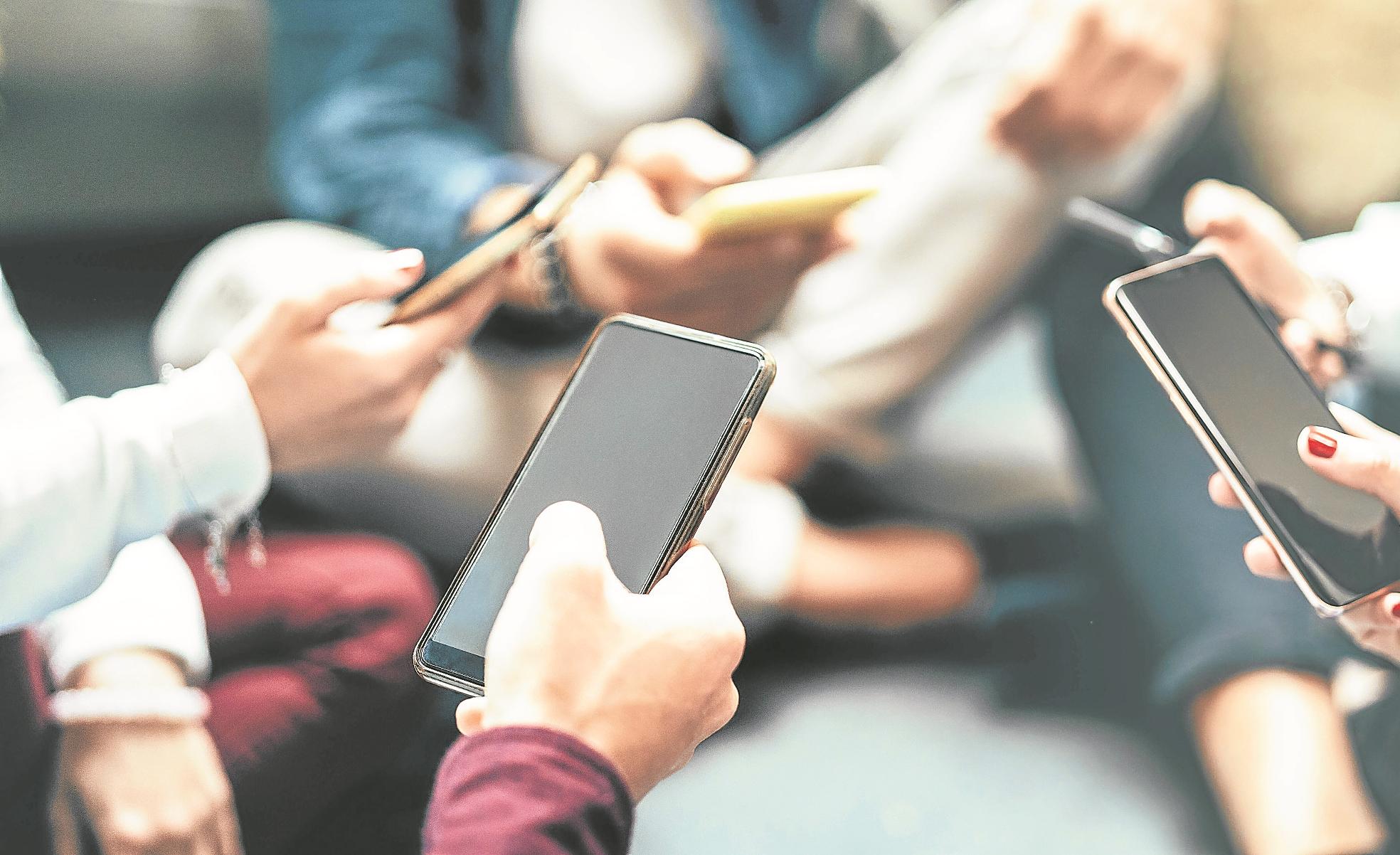 El acoso más común y normalizado a través de internet es el afectivo-sexual.