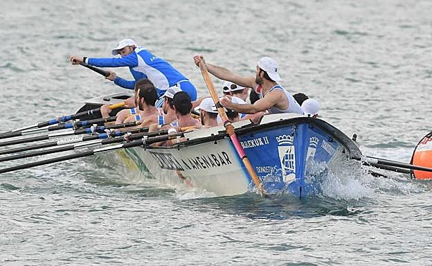 Trainera Donostiarra para la Eusko Label Liga 2022 