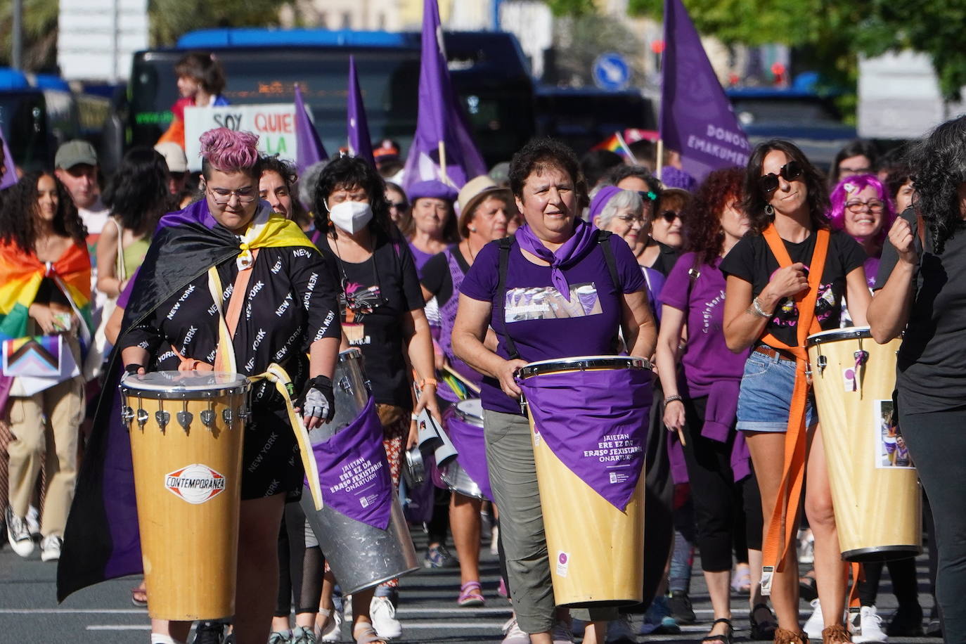Fotos: Gipuzkoa arcoíris, entre la fiesta y la reivindicación