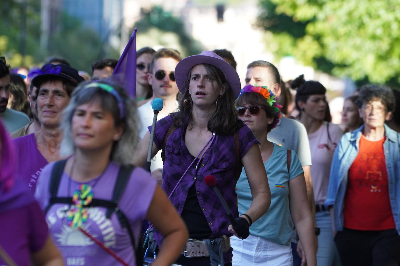 Fotos: Gipuzkoa arcoíris, entre la fiesta y la reivindicación