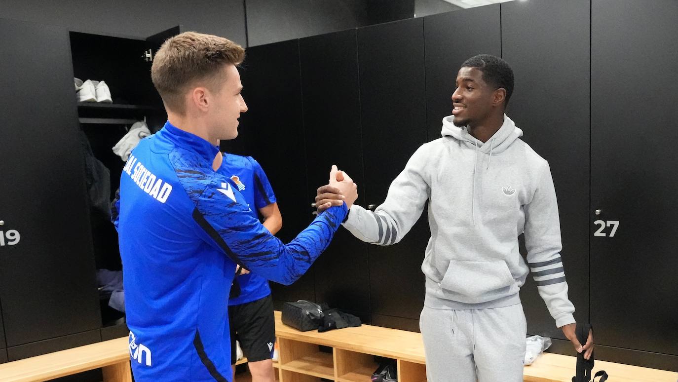 Fotos: Mohamed-Ali Cho conoce a sus nuevos compañeros