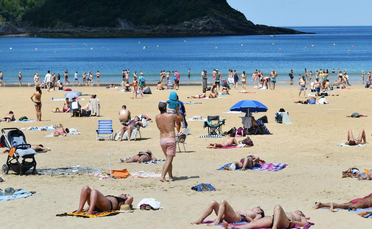 Las playas volverán a llenarse este fin de semana por el buen tiempo.