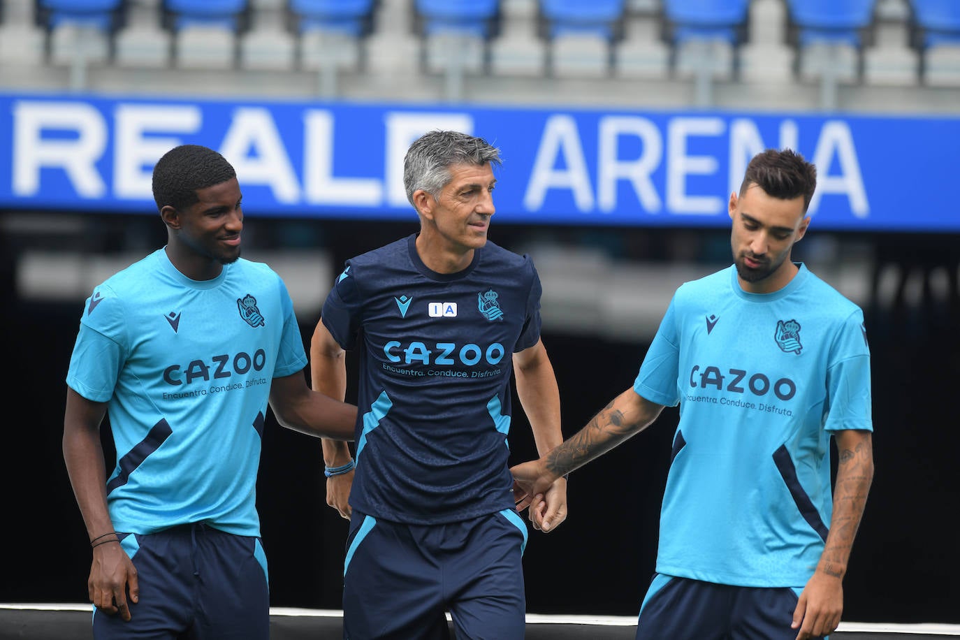 Fotos: Así ha sido el primer entrenamiento de La Real Sociedad en el Reale Arena