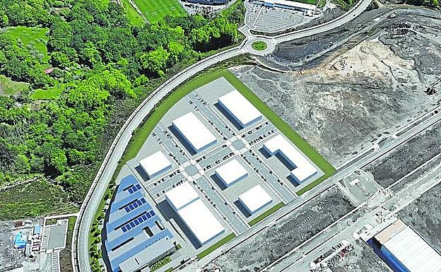 dificio principal y tres laboratorios, para un total de 10.000 m2.