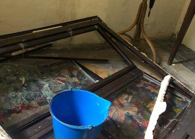 Imagen secundaria 1 - Causan destrozos en la ermita de La Magdalena de Azpeitia y roban una figura de San Ignacio