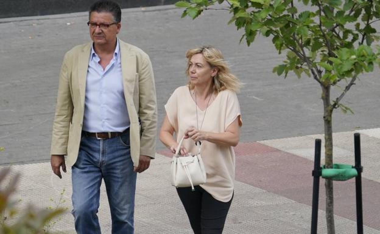 Suspenden la pena de cárcel a Miren Larrion, que hará 250 días de trabajos comunitarios