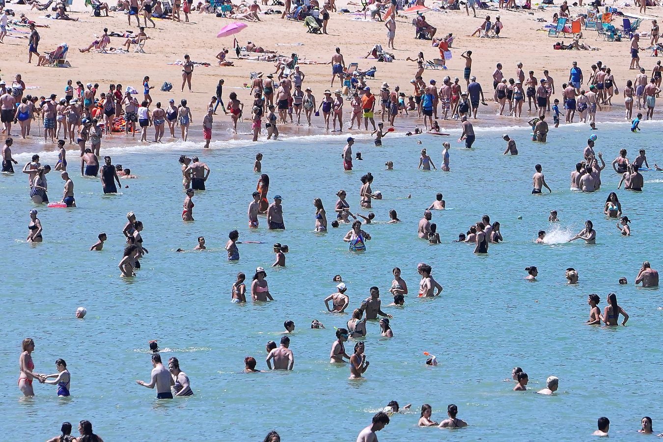 Fotos: Gipuzkoa se abrasa a más de 35ºC