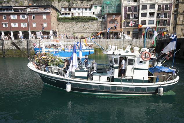 Fotos: La procesión de la Virgen del Carmen regresa tres años después