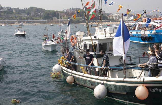 Fotos: La procesión de la Virgen del Carmen regresa tres años después