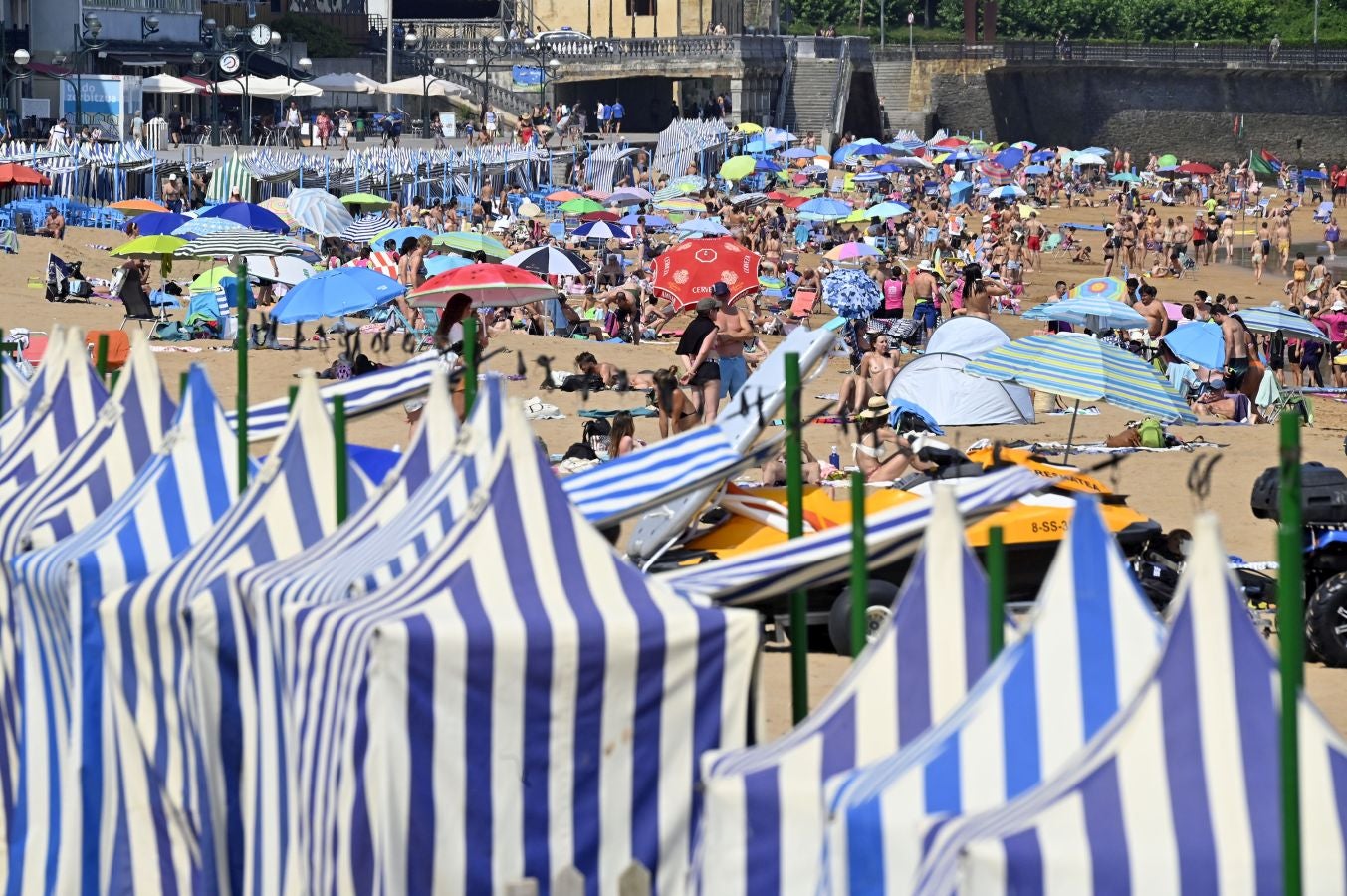 Fotos: Calor asfixiante en Gipuzkoa