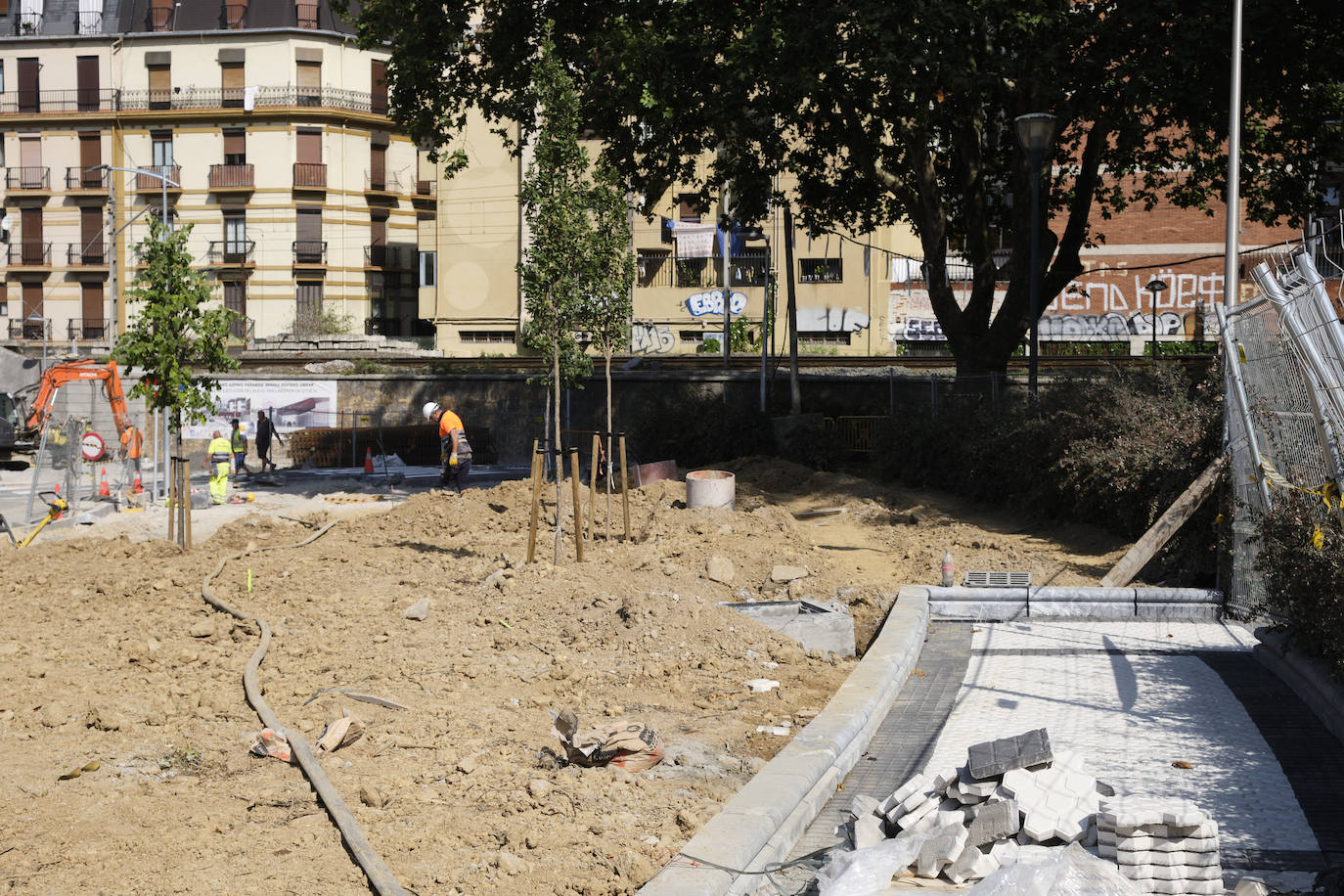 Fotos: Las obras de Iztueta entran en su última fase para terminar la primera quincena de agosto