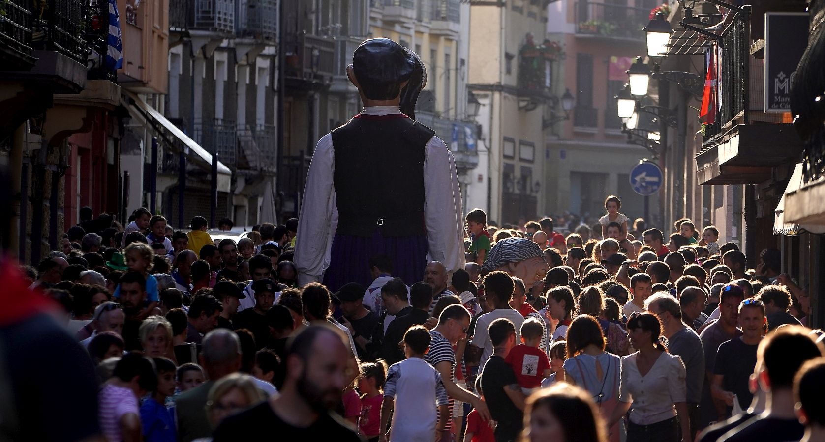 Fotos: Errenteria estalla de júbilo con el comienzo de las Madalenas