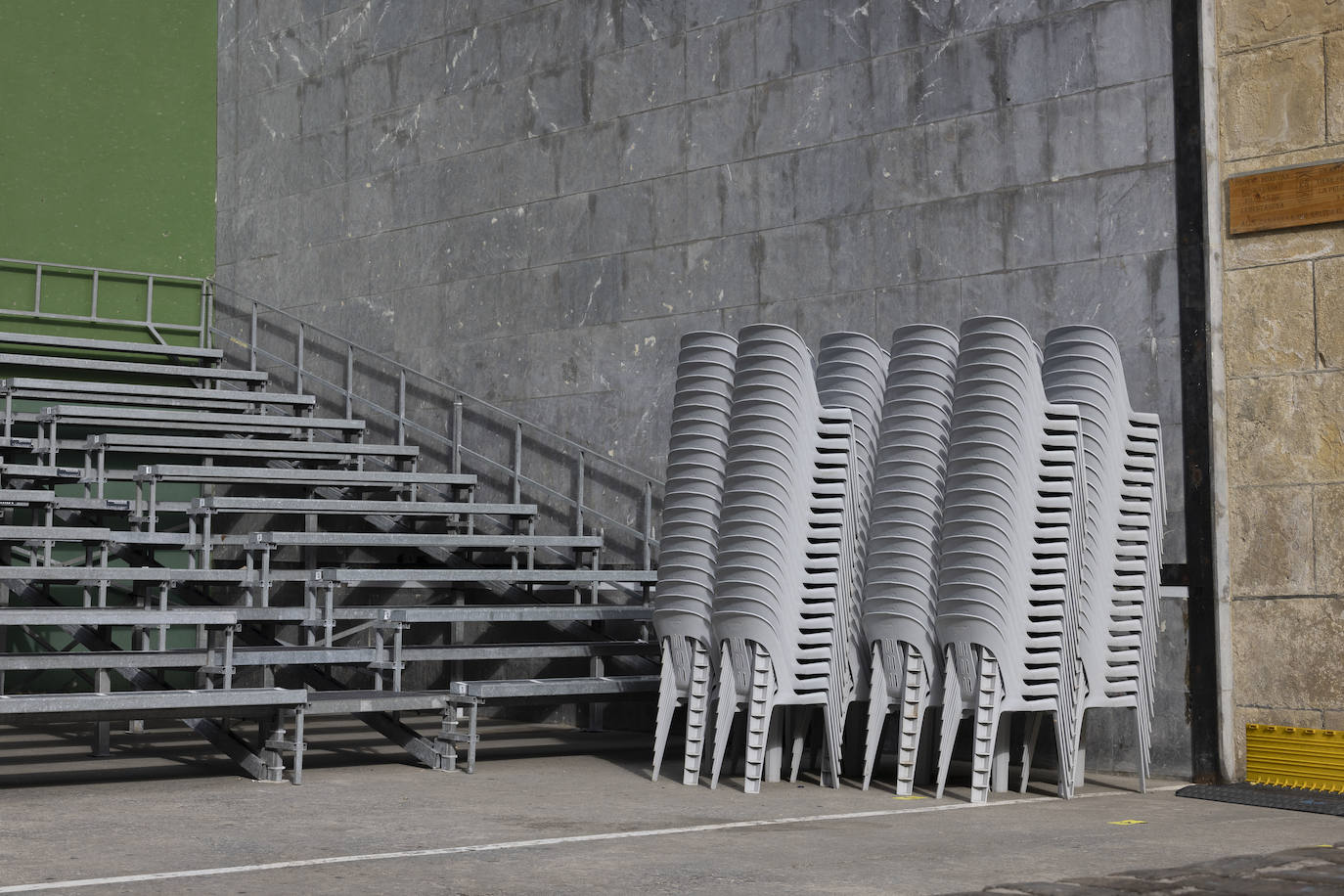 Fotos: Desmontaje de los escenarios del Jazzaldia