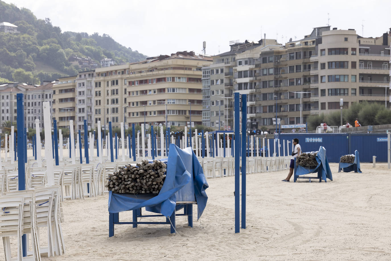 Fotos: Desmontaje de los escenarios del Jazzaldia