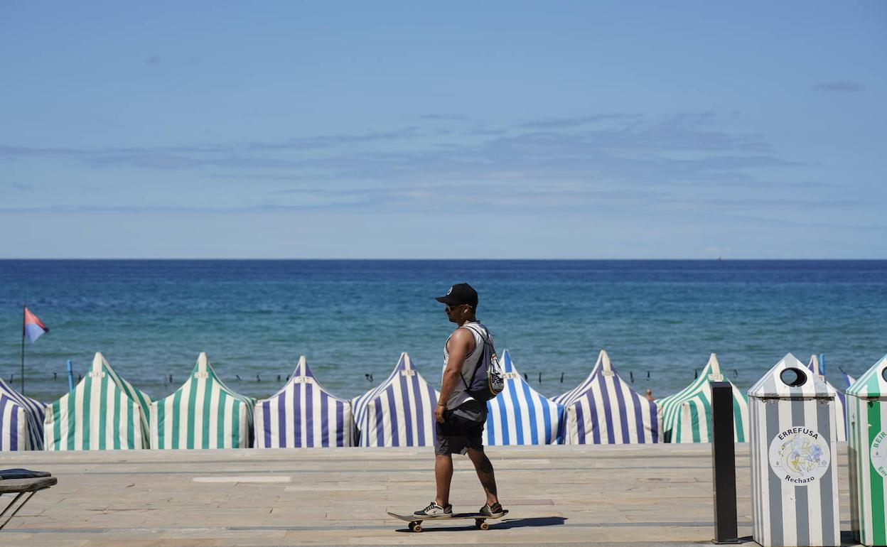 Imagen de la playa de Zarautz, esta semana. 