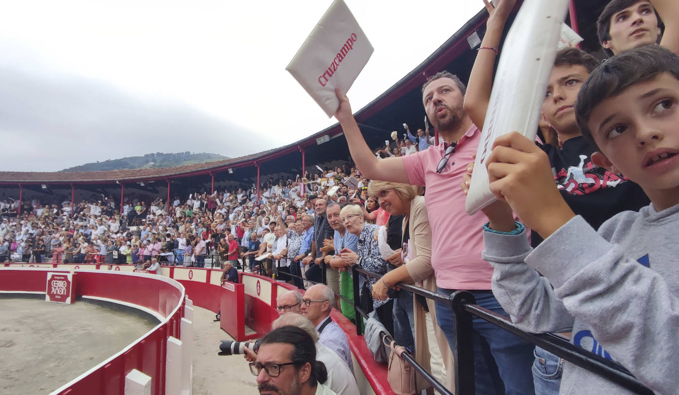 Fotos: Toreo del grande que cerró una interesante feria en Azpeitia