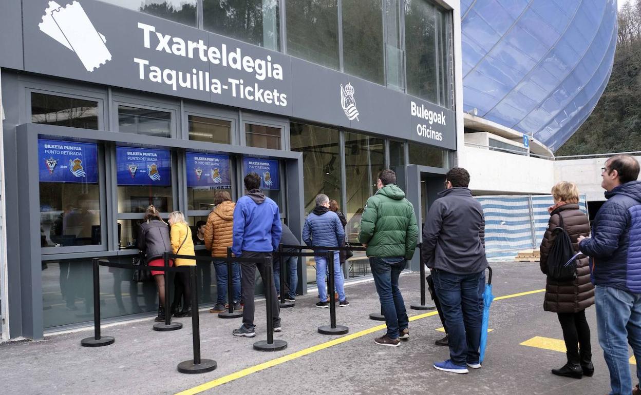 Los socios recibirán el 40% del importe de la entrada si consiguen venderla. 