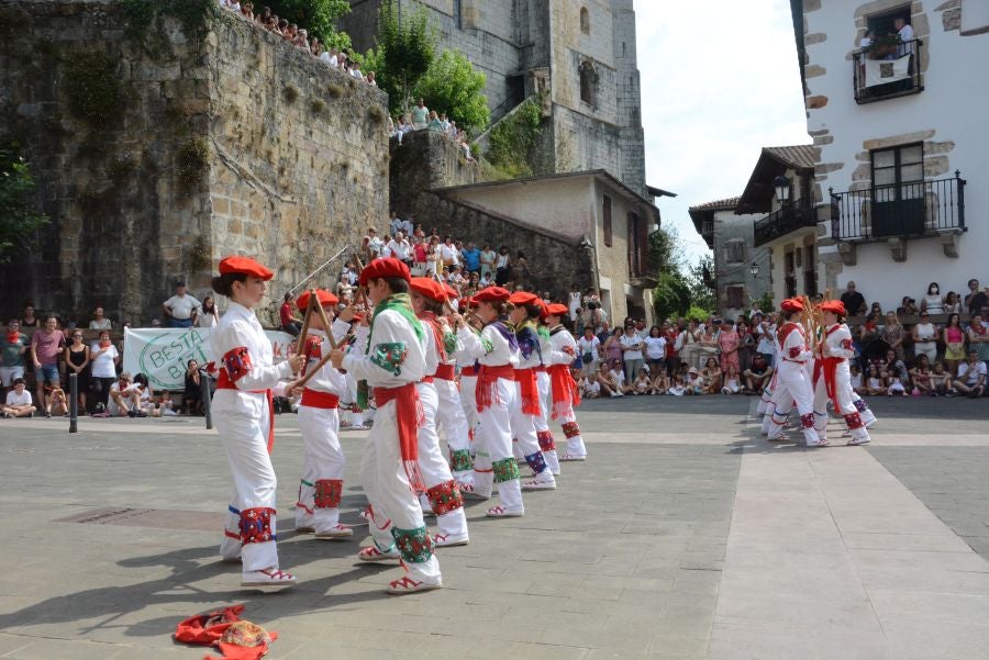Fotos: Bera vuelve a bailar a su patrón