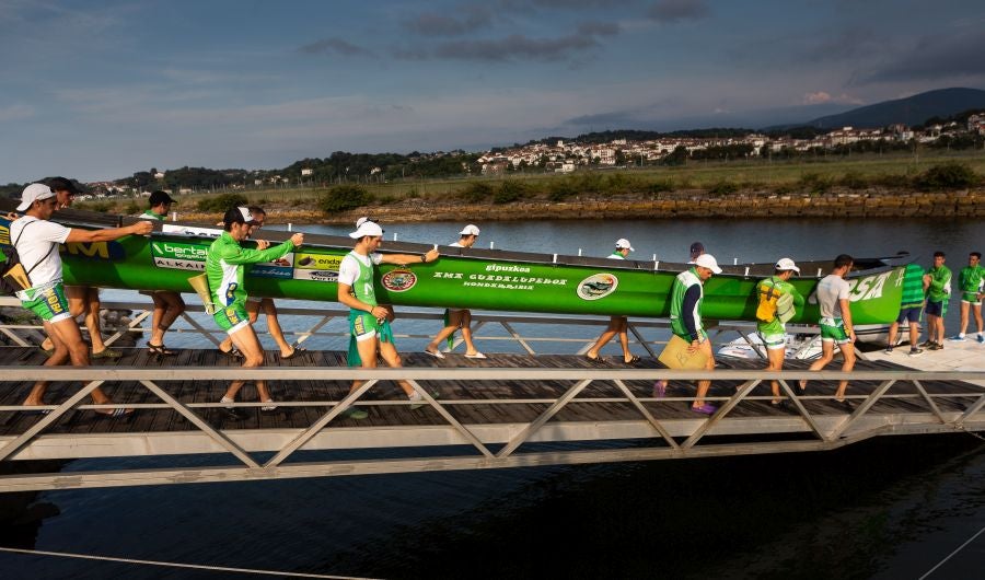 Fotos: DV acompaña a Hondarribia en un entrenamiento