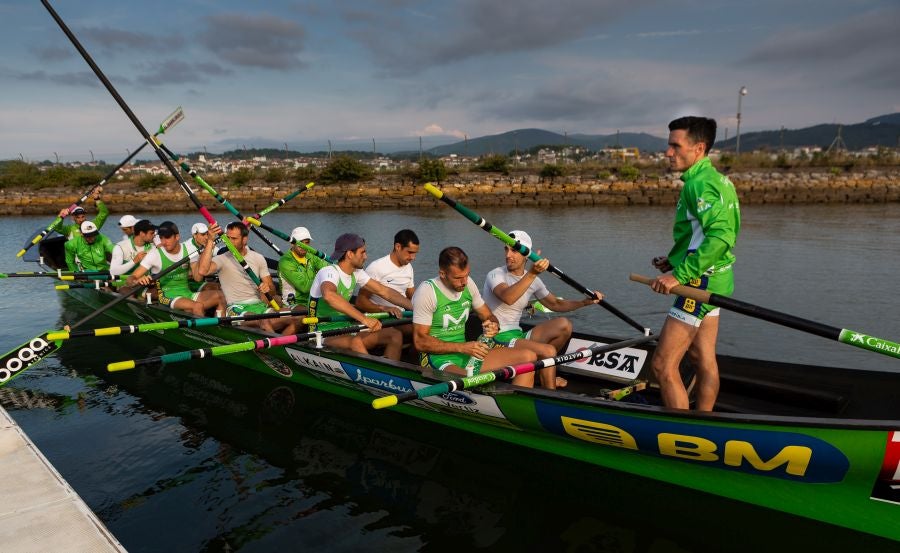 Fotos: DV acompaña a Hondarribia en un entrenamiento
