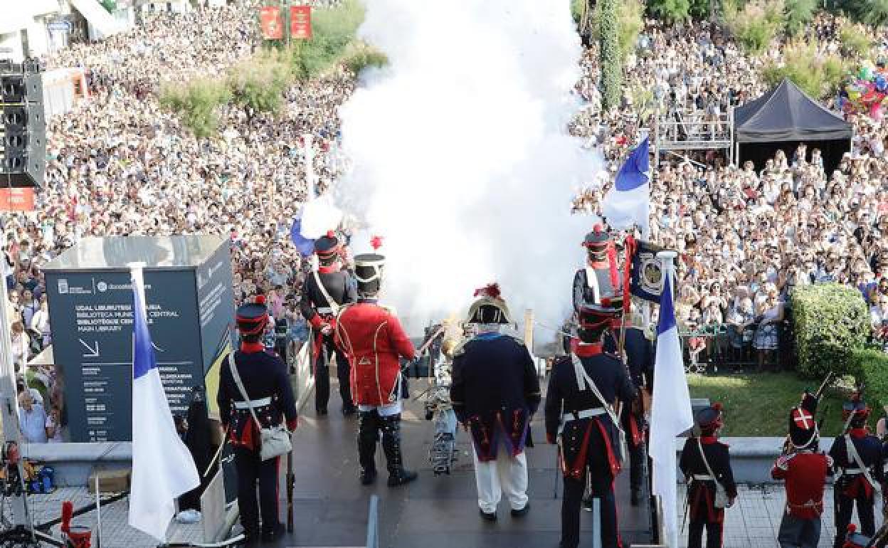 Semana grande de San Sebastián: El cañonazo desde Alderdi Eder, en directo en la web de El Diario Vasco