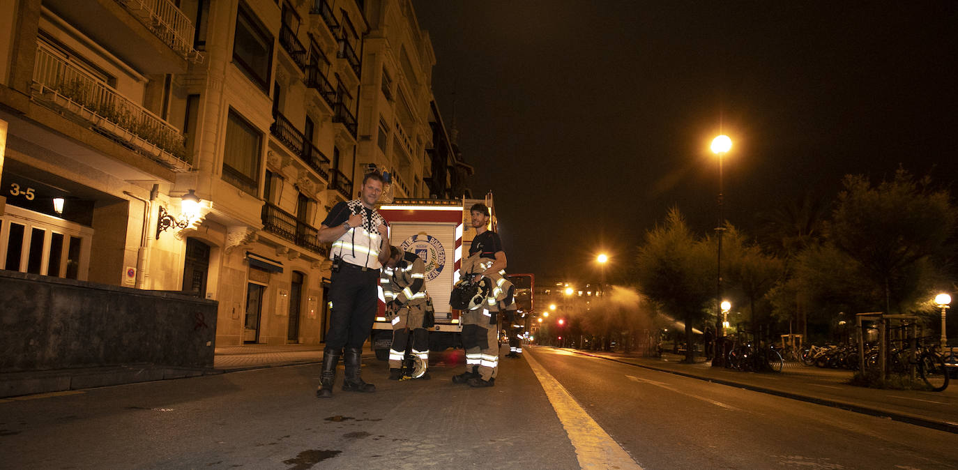 Fotos: Evitar que los Fuegos acaben en incendio