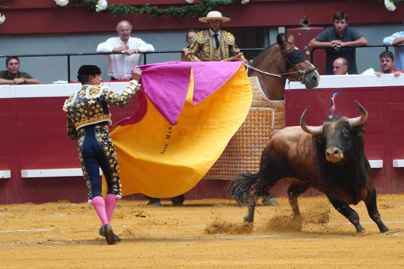 Fotos: Las imágenes de la última corrida de la Semana Grande de San Sebastián