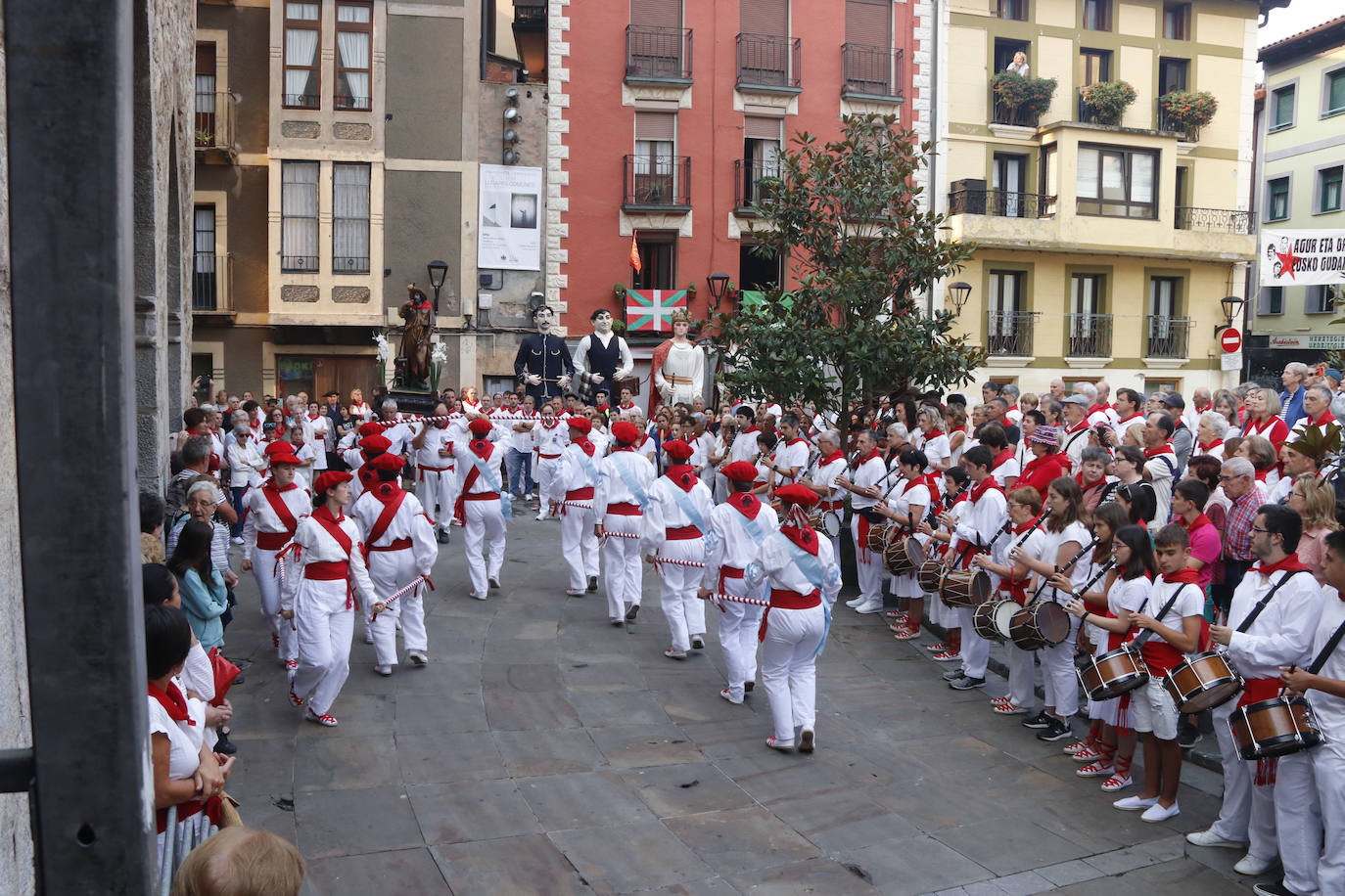 Fotos: Deba siente pasión por San Roke