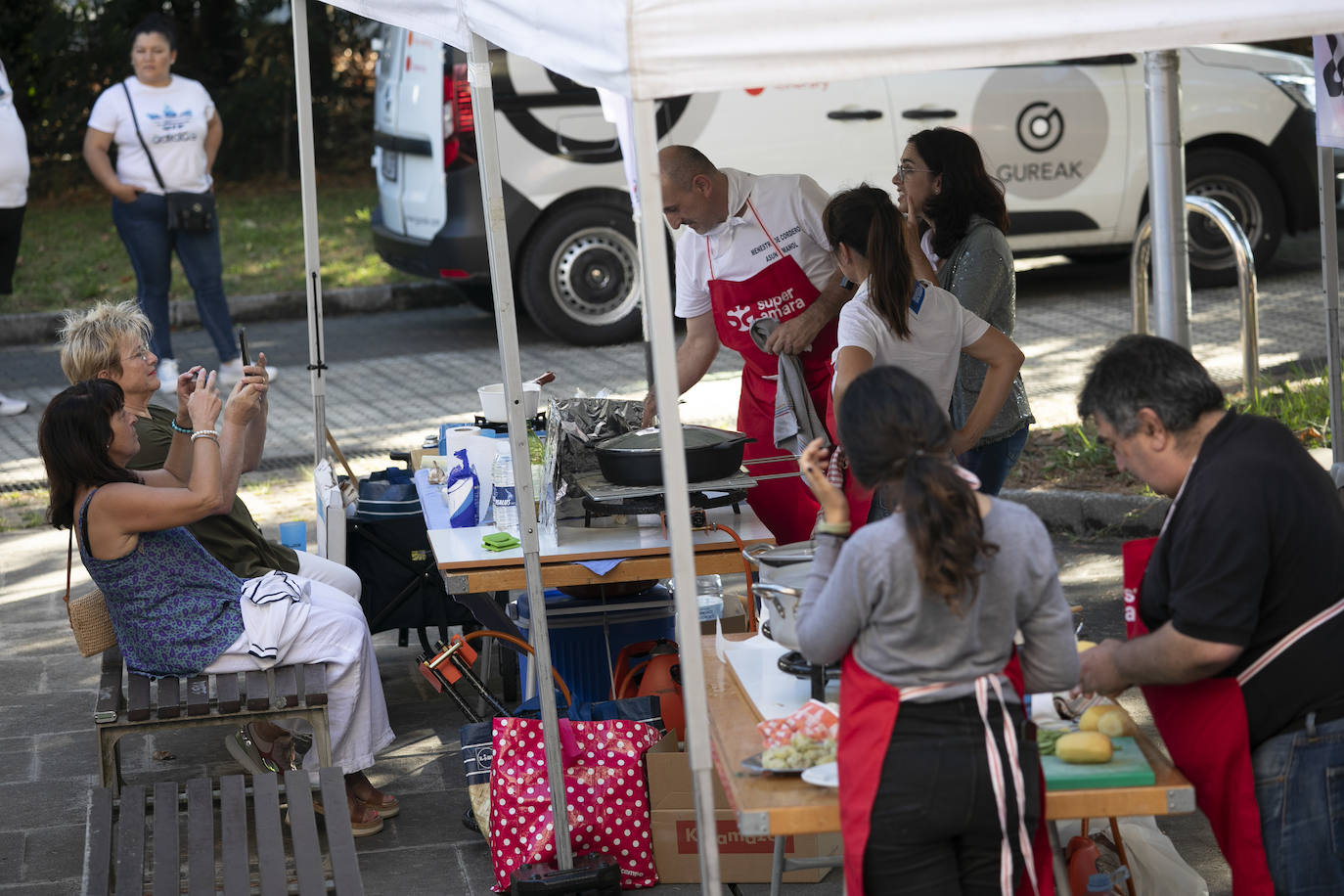 Fotos: Las imágenes del concurso de menestra de cordero