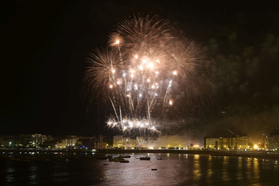 Fotos: Vulcano cierra la Semana Grande donostiarra