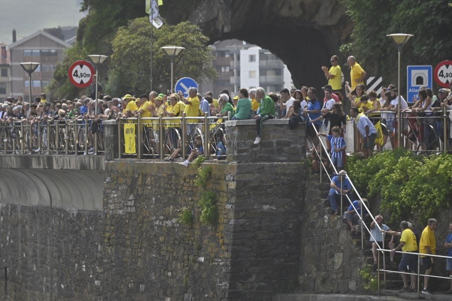 Fotos: Orio se pasea en Zarautz