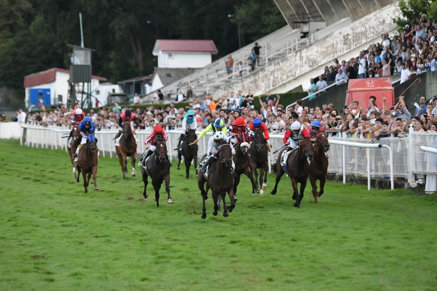 Fotos: &#039;Samedi Rien&#039; ofrece el espectáculo del verano