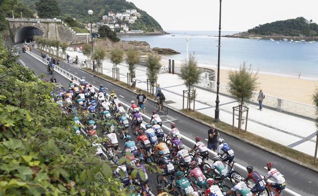 El paso de la Vuelta a España afectará al tráfico por el centro de Donostia este miércoles