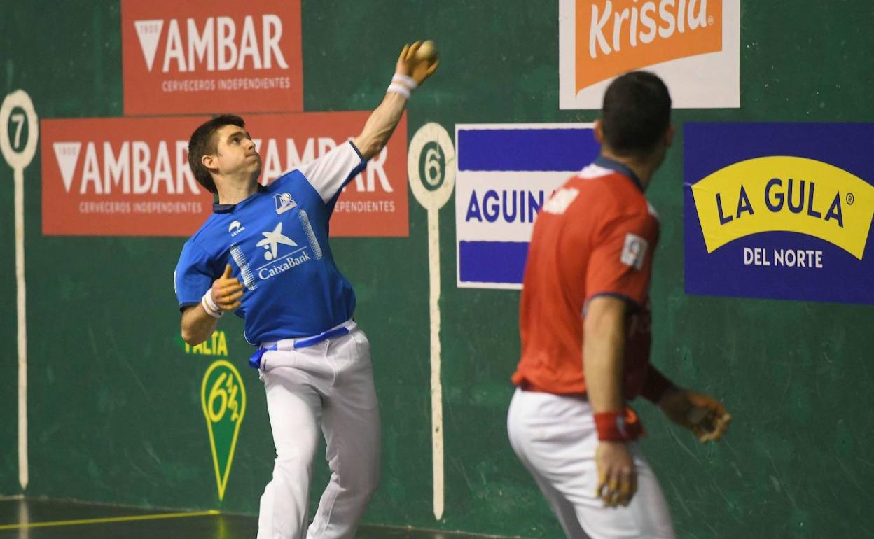 Irribarria viene de sumar tres victorias en sus tres últimas comparecencias. 