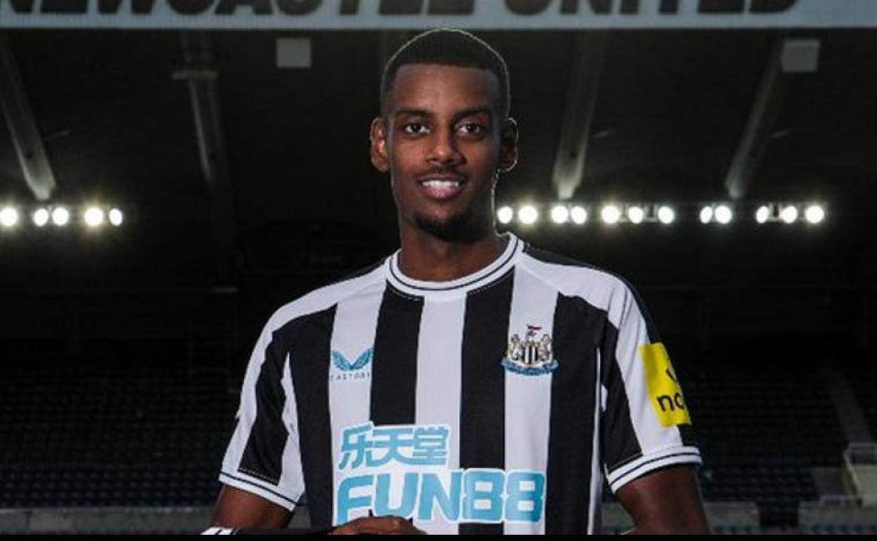 Real Sociedad: Alexander Isak no pudo debutar con el Newcastle