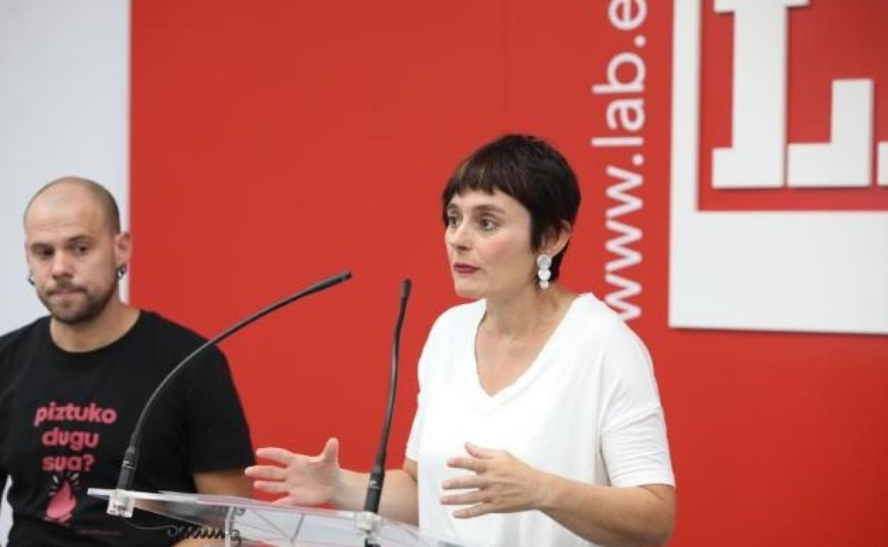 La coordinadora general de LAB, Garbiñe Aranburu, hoy en Bilbao.